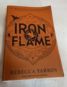 Adult Fiction Iron Flame von Rebecca Yarros DIE NUMMER EINS BESTSELLER FORTSETZUNG - Bild 1 von 8