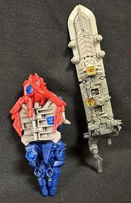 Transformers Prime Arms Micron Cosmotector Shield & Dark Matter Caliber Sword - Image 1 of 4