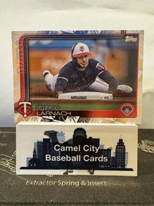 2025 Topps Series 1 - Trevor Larnach #279 Spring Training Palm Tree - Twins - Picture 1 of 2