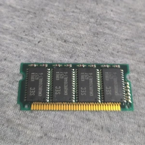 Vintage SEC laptop RAM - KMM332F213AT-L6 - 8MB - 72 pin EDO - Picture 1 of 2