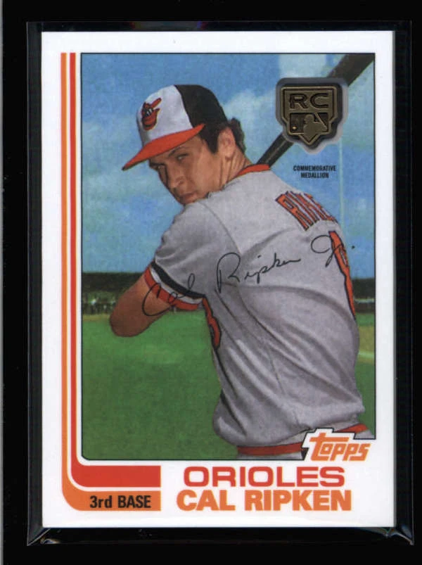 CAL RIPKEN JR 2020 TOPPS 1 ROOKIE REPRINT RETROSPECTIVE MEDALLION CARD AY1188 - Image 1 of 1