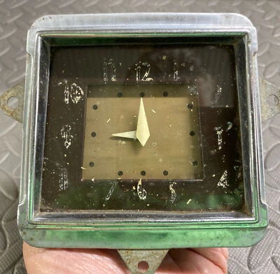 1939 Studebaker командир и президент приборной панели часы - Изображение 1 из 4