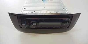 Autoradio Alpine DAB per Fiat Punto Evo con centralina recupero comandi al vo... - Imagen 1 de 11
