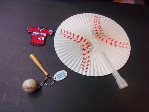 Harrisburg Senators Keychain w/ Bat & Baseball Hand Fan Club & Patch Souvenirs Cover