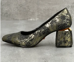NWOB Kensie LUKAS Gold Black BROCADE Fabric Pumps Shoes SIZE 10 M NEW $95 - Picture 1 of 5