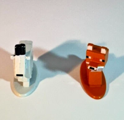 Figuras coleccionables fundidas a presión Minecraft Nano Fox & Goat Goat Foto 1 de 3