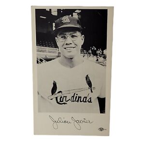 1961 JULIOU JAVIER St. Louis Cardinals Team Issue Postcard Photo