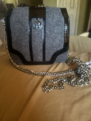 Rare Vintage Liz Claiborne Gray Felt With Black Patent Leather Trim - Image 1 of 4