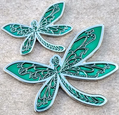 LostAgn Dragonfly Geocoin w/ ExTagz - Dark Grn - Activated & Adoptable - TB7TKZG - Image 1 of 3