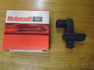 NOS! OEM! Genuine Ford Motorcraft SW-518836 Door Jamb Switch P/N: F59Z-13713-AA - Picture 1 of 4