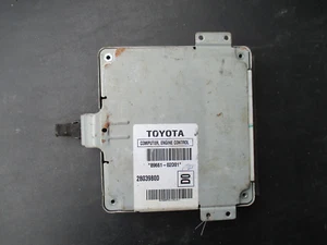 2005-2006 TOYOTA COROLLA ECM ENGINE COMPUTER 89661-02d01 - Picture 1 of 1