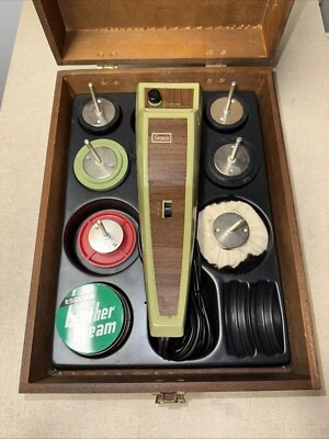 Kit de caja de brillo de zapatos Sears vintage con tampón eléctrico y cepillos (¡probado y funciona!) Foto 1 de 4