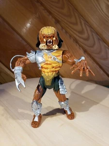 1993 Kenner Fox Predator Cracked Tusk Action Figure Vintage - Picture 1 of 8