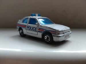 MATCHBOX VAUXHALL ASTRA GTE / OPEL KADETT GSI 1985 1:57 POLICE CAR #187
