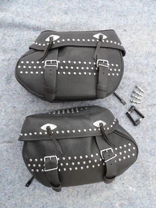 Genuine OEM '12 Harley Heritage Softail leather saddlebags with mounts Take-offs - Picture 1 of 24