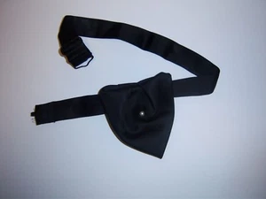 VINTAGE 60'S BLACK HEART FORMAL TIE - mens banded clip on style - Picture 1 of 6