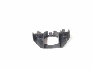 MERCEDES BENZ R-CLASS W251 2007 EXTERIOR STEP RAIL FINISH BRACKET A2516900021 - Picture 1 of 3