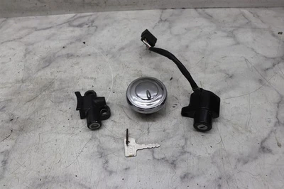 Juego de bloqueo Kawasaki Vulcan VN900c 2007-2009 con llave de encendido bloqueo de cuello tapa de gas Foto 1 de 4