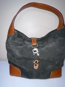 Dooney & Bourke Hobo Logo Lock Schultertasche Olivgrün Wildleder & Camel Leder - Bild 1 von 11