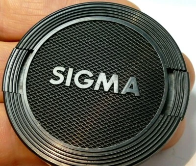 Sigma 52mm Front Lens Cap black for 50mm f2.8 macro manual focus - Image 1 of 4