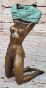 FIRMADA ESCULTURA DE BRONCE CUBISMO NIÑA DESNUDA ABSTRACTA ARTE MODERNO ESTATUA FIGURA - Imagen 1 de 10