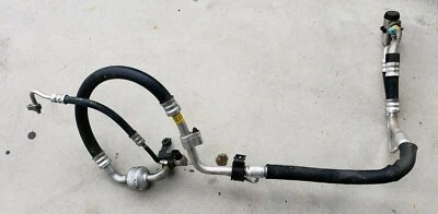 Tubo de manguera de condensador de aire acondicionado Hyundai Equus 2014 2015 2016 977753N800 Foto 1 de 4