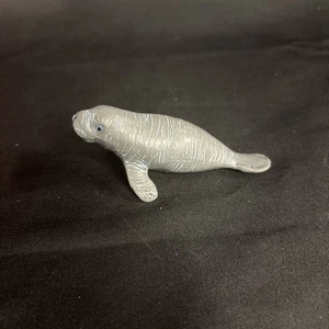 Safari Ltd Florida Manatee 1996 Toy Figure PVC Plastic Resin 3” Sea Life - Picture 1 of 4