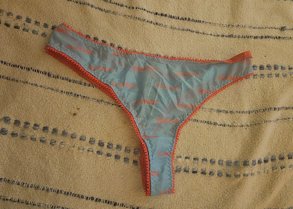 ¡¡¡Nuevo!!! Tanga Playboy azul y rosa grande Foto 1 de 1