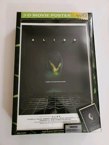 Alien 3D 3-D Movie Poster Art Figure w Light up Alien Egg 2006 McFarlane Toys - Picture 1 of 3