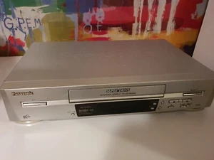 Panasonic NV-FJ620 B-S Videoregistratore a Cassette - Lettore VHS Super Drive - Foto 1 di 8