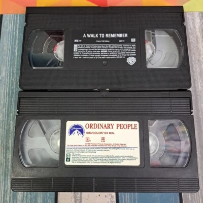 A Walk To Remember 2002 Mandy Moore & Ordinary People 1980 VHS LOT of 2 Movies! - Image 1 of 4