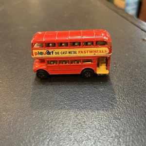 Ruote veloci in metallo pressofuso vintage PlayArt bus a due piani: da restauro/personalizzato  - Foto 1 di 3