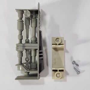 Kenner 1979 Millennium Falcon Front Landing Gear Part Bracket Handle Star Wars - Picture 1 of 9