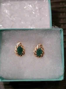 Woman's 10k.Gold CiD Emerald Earrings with 14k.backings..Beautiful - Picture 1 of 23