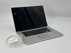 Apple MacBook Pro 15" 2015 A1398 macOS Monterey 2880x1800 i7 16GB RAM 256GB SSD  - Afbeelding 1 van 5