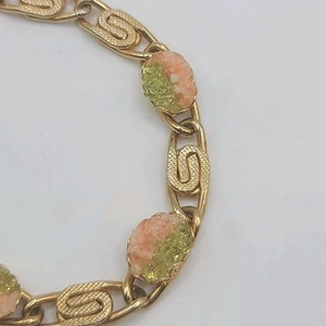 Vintage Chipped Stone Bracelet Green Pink Gold Tone Greek Key Size 7.5" - Picture 1 of 9