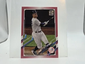 2021 Topps Series One - Aaron Judge Mother's Day Pink 35/50 #99 - Picture 1 of 2