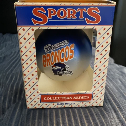 Denver Broncos NFL Vintage Glass Ball Christmas Ornament NEW Cover
