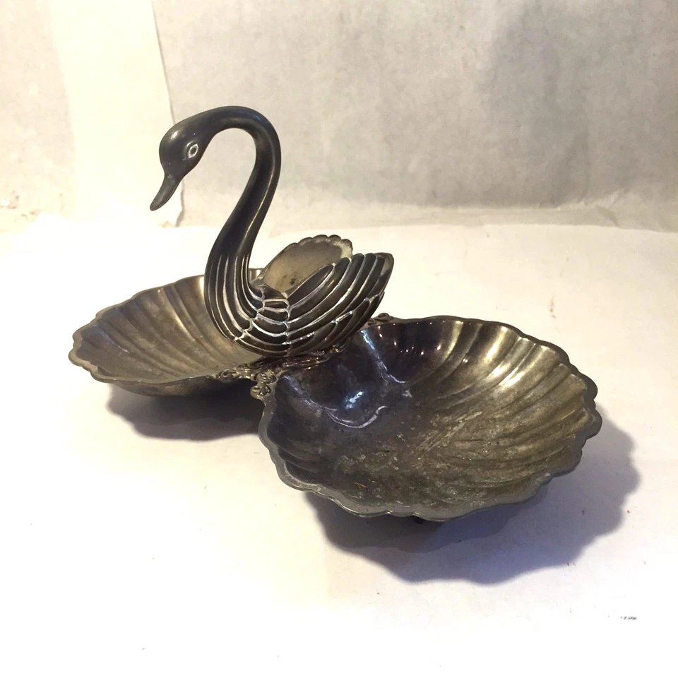 Vtg Art Deco Swan Sea Shell Nut Candy Dish Bowl Silver Plate Hong Kong Metal  - Image 1 of 1