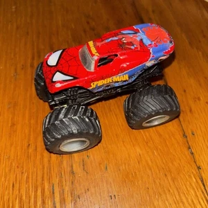 Hot Wheels Monster Jam 1:64 Diecast Truck - 2012 Spider-Man Marvel Red/Blue - Picture 1 of 2