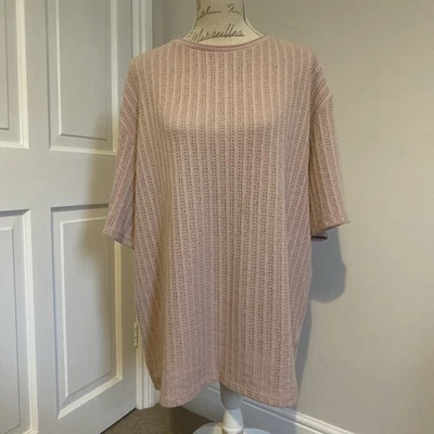 H&M  Pretty Shell Pink Short Sleeve  Jumper Size Eur XL - Image 1 of 4