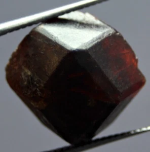 26 CT Eye-Catching Top Grade Terminated Natural Almandine Red Garnet From Afghan - Picture 1 of 8