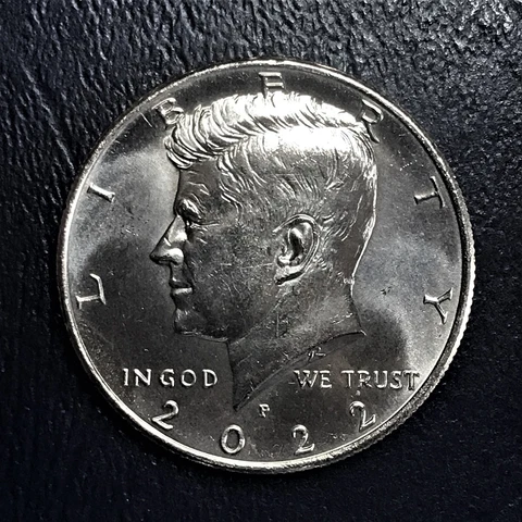 2022 P BU Kennedy Half Dollar Clad No Silver Uncirculated from US Mint Roll Cover