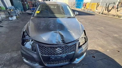 Suzuki Kizashi Fr  Right Rear Window Regulator - image 1 of 4