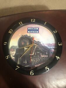 VTG 1996 Lionel Trains 11" Clock.  Battery Op, Works Transportation Collectibles