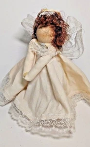 Vintage Angel Figure Solid Wood Heart Base - Picture 1 of 11