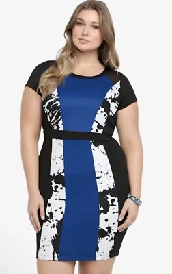 Vestido Bodycon Torrid Plus Size 20 (2X) azul preto color block sem mangas bainha - Imagem 1 de 4