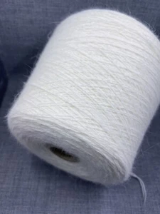 Angora yarn on cone - 80/20% angora/polyamide, 100g/450m, Italian yarn, per 100g - Picture 1 of 6