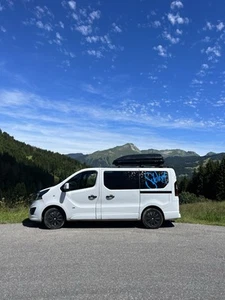 2015 Vauxhall Vivaro Camper Van - Picture 1 of 15