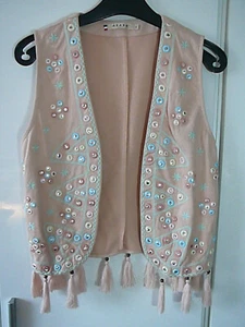Azara Fransen-Weste Gr. S  apricot-beige mit Spiegel-Stickereien u. Fransen - Bild 1 von 7